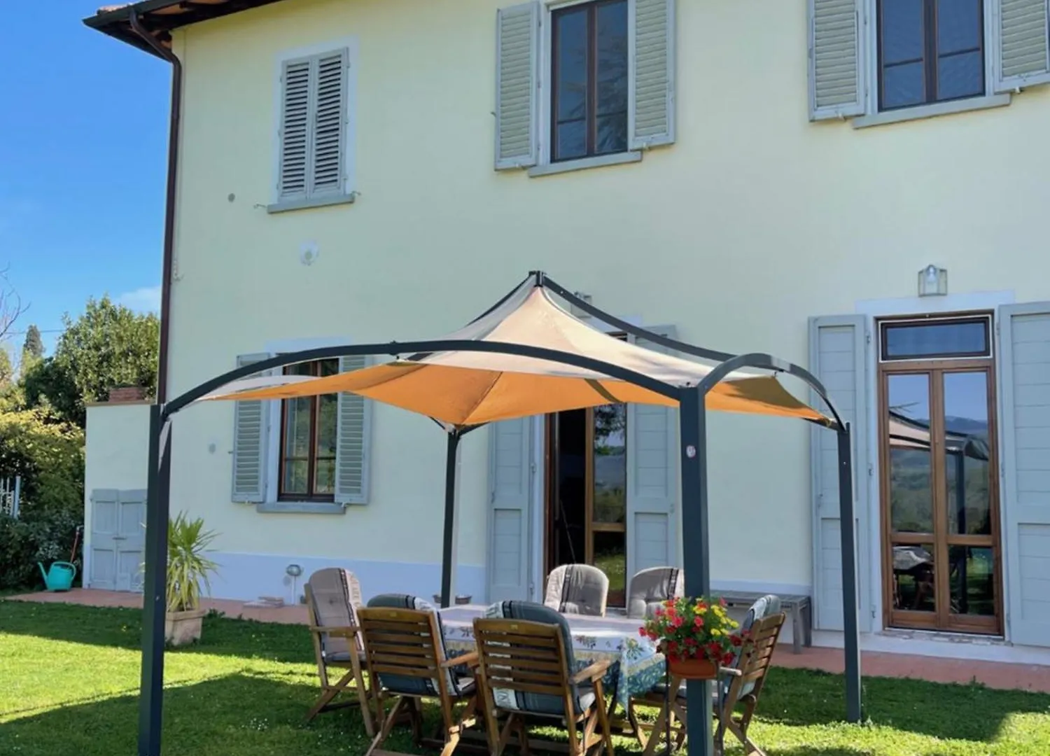 Casa Le Rondini Toscana Bucine Bed and Breakfast
